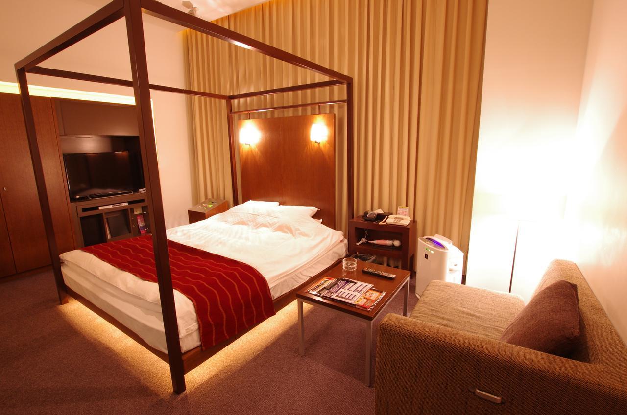 Blue Hotel Octa (Adults Only) Sapporo Exterior photo