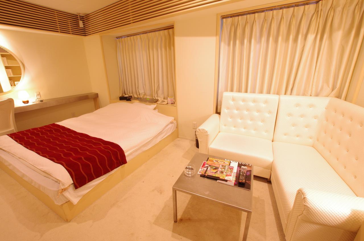 Blue Hotel Octa (Adults Only) Sapporo Exterior photo