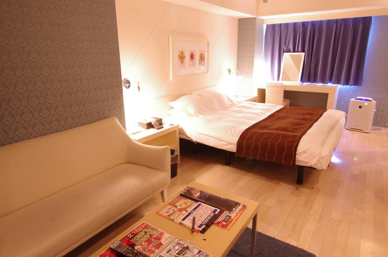 Blue Hotel Octa (Adults Only) Sapporo Exterior photo